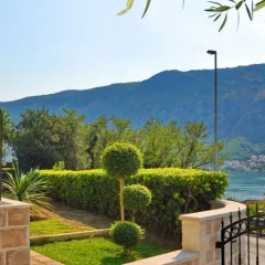 Отель Apartmani Ćetković