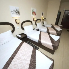 Grand Sina Hotel Стандартный семейный номер с различными типами кроватей фото 9