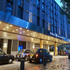 Отель Hilton London Kensington парковка