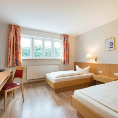 Hotel Neuwirt комната для гостей