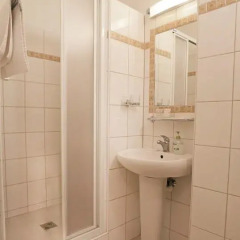 Отель Zlaty Sloup 3* Стандартный номер с двуспальной кроватью фото 10