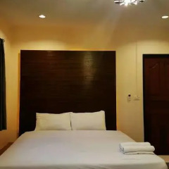 Отель Thai Crystal Resident 3* Стандартный номер с различными типами кроватей