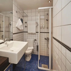 Отель Seurahuone Helsinki 3* Стандартный номер с двуспальной кроватью