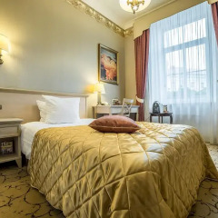 IMPERIAL Hotel & Restaurant 5* Улучшенный номер фото 4