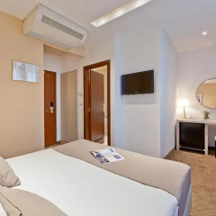 Hotel Central 3* Стандартный номер с разными типами кроватей фото 16