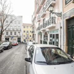 Отель Principe Real Charming Flat городской автобус