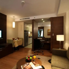 Legacy Suites Hotel Sukhumvit by Compass Hospitality 4* Представительский люкс с разными типами кроватей фото 2