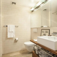 Отель onefinestay - Greenpoint private homes США, Нью-Йорк - отзывы, цены и фото номеров - забронировать отель onefinestay - Greenpoint private homes онлайн ванная фото 2