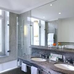 Отель Schweizerhof Zürich 4* Номер Делюкс с различными типами кроватей фото 3