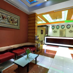 Pride Hotel Apartments интерьер отеля
