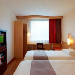 Отель ibis Warszawa Reduta 3* Стандартный номер с 2 отдельными кроватями фото 5