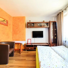 Отель Hostel Cinema Польша, Вроцлав - отзывы, цены и фото номеров - забронировать отель Hostel Cinema онлайн удобства в номере фото 2