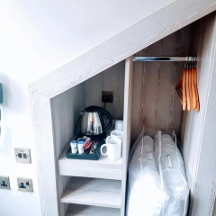 Rennie Mackintosh Hotel - Central Station сейф в номере