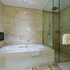 Отель Guoman Hotel Shanghai Китай, Шанхай - отзывы, цены и фото номеров - забронировать отель Guoman Hotel Shanghai онлайн ванная фото 2