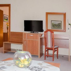 Hotel N 3* Улучшенные апартаменты с различными типами кроватей фото 21