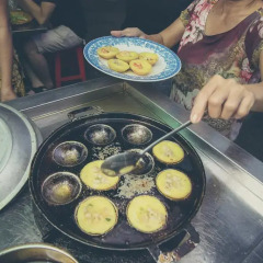 Отель Christina's Saigon - The Schatz House в номере