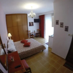 Akrotiri Hotel Студия с разными типами кроватей фото 23