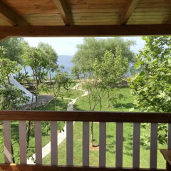 Отель Lake Shkodra Resort 3* Стандартный номер с двуспальной кроватью (общая ванная комната) фото 3