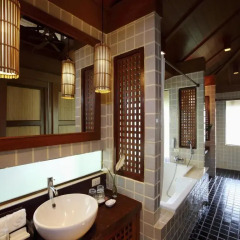 Отель Centara Koh Chang Tropicana Resort ванная