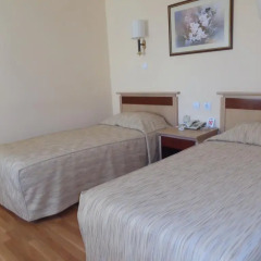 Floria Hotel 4* Стандартный номер с двуспальной кроватью
