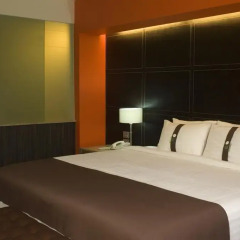 Отель Holiday Inn Plaza Universidad 4* Стандартный номер фото 3