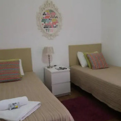 Отель Guest House Guerra Junqueiro 3* Стандартный номер с 2 отдельными кроватями фото 8