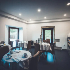 Отель Maia residence Португалия, Агуа-де-Пау - отзывы, цены и фото номеров - забронировать отель Maia residence онлайн помещение для мероприятий