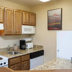 Отель TownePlace Suites by Marriott Indianapolis - Keystone Студия с различными типами кроватей фото 4