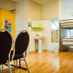 St Christophers Inn Hostel at The Bauhaus комната для гостей фото 3