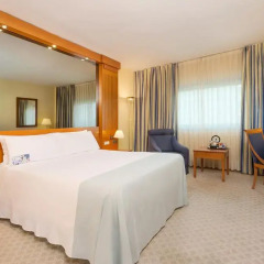 Tryp Barcelona Apolo Hotel 4* Номер категории Премиум с различными типами кроватей фото 2