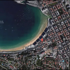 Апартаменты Marina Beach Apartment