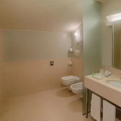 Отель NH Linate 4* Стандартный номер фото 2