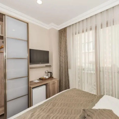 Alphonse Hotel в номере