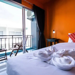 Отель Two Color Patong Номер Делюкс с двуспальной кроватью фото 6