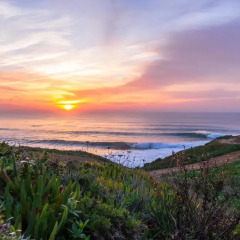 The Community Surf Hostel Ericeira пляж фото 2
