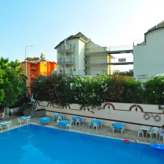 Dynasty Hotel бассейн фото 3