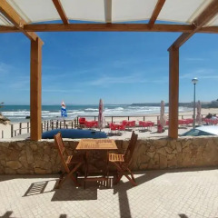 Отель Baleal Beach House бассейн