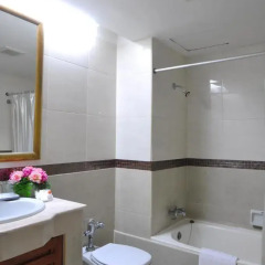 Hotel Beverly Plaza 3* Номер Делюкс с различными типами кроватей фото 4