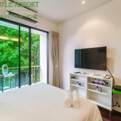 Отель The Title Phuket 4* Улучшенный номер с разными типами кроватей
