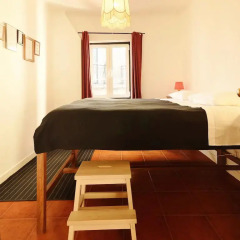 Отель Lisbon Story Guesthouse 3* Стандартный номер с двуспальной кроватью (общая ванная комната) фото 5