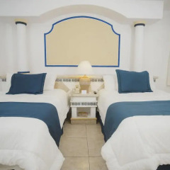 Отель The Inn at Mazatlan 3* Полулюкс с различными типами кроватей