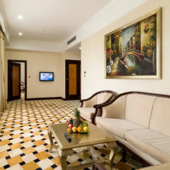 Гостиница Royal Tulip Almaty 5* Люкс с разными типами кроватей фото 4