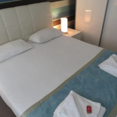Отель 115 The Strand Suites комната для гостей фото 5