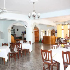 Hotel Alpine питание