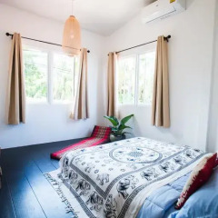 Отель Sweet Life Community Guesthouse Стандартный номер фото 21