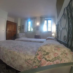 Отель Bed And Breakfast IL Garoch Мерана комната для гостей фото 3