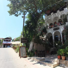 Boomerang Guesthouse Турция, Сельчук - отзывы, цены и фото номеров - забронировать отель Boomerang Guesthouse онлайн парковка