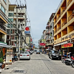 LEK Jomtien Hotel