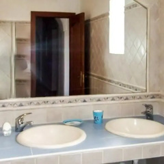 Отель Holiday home Cuesta de la Rosa I ванная