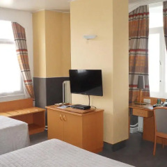 Отель La Grande Cloche 3* Апартаменты